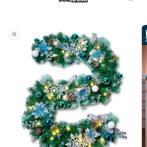 Festive 6ft Holiday Garland. New in box. See pictures